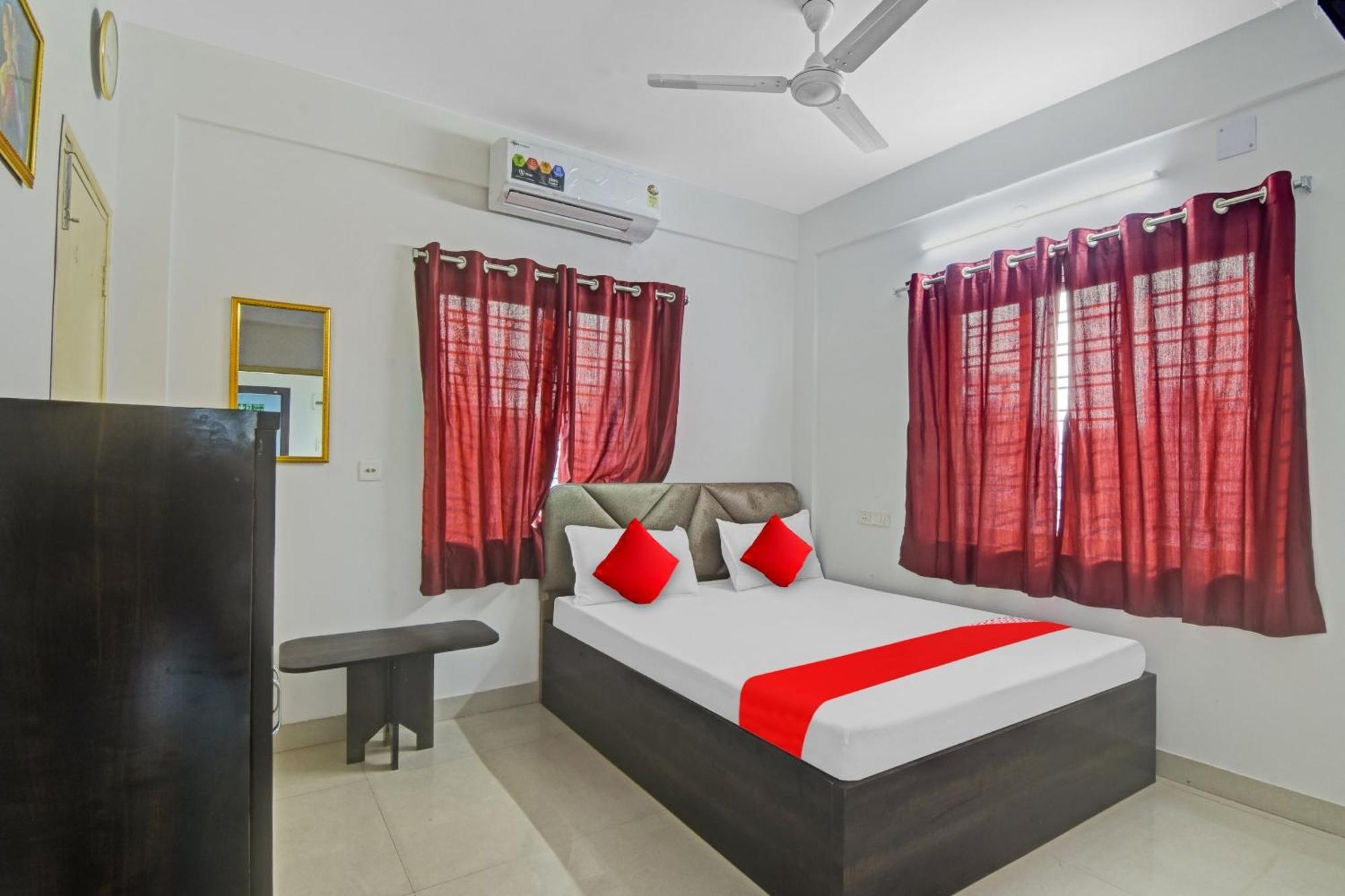 Hotel O Royal Residency Калькутта Экстерьер фото