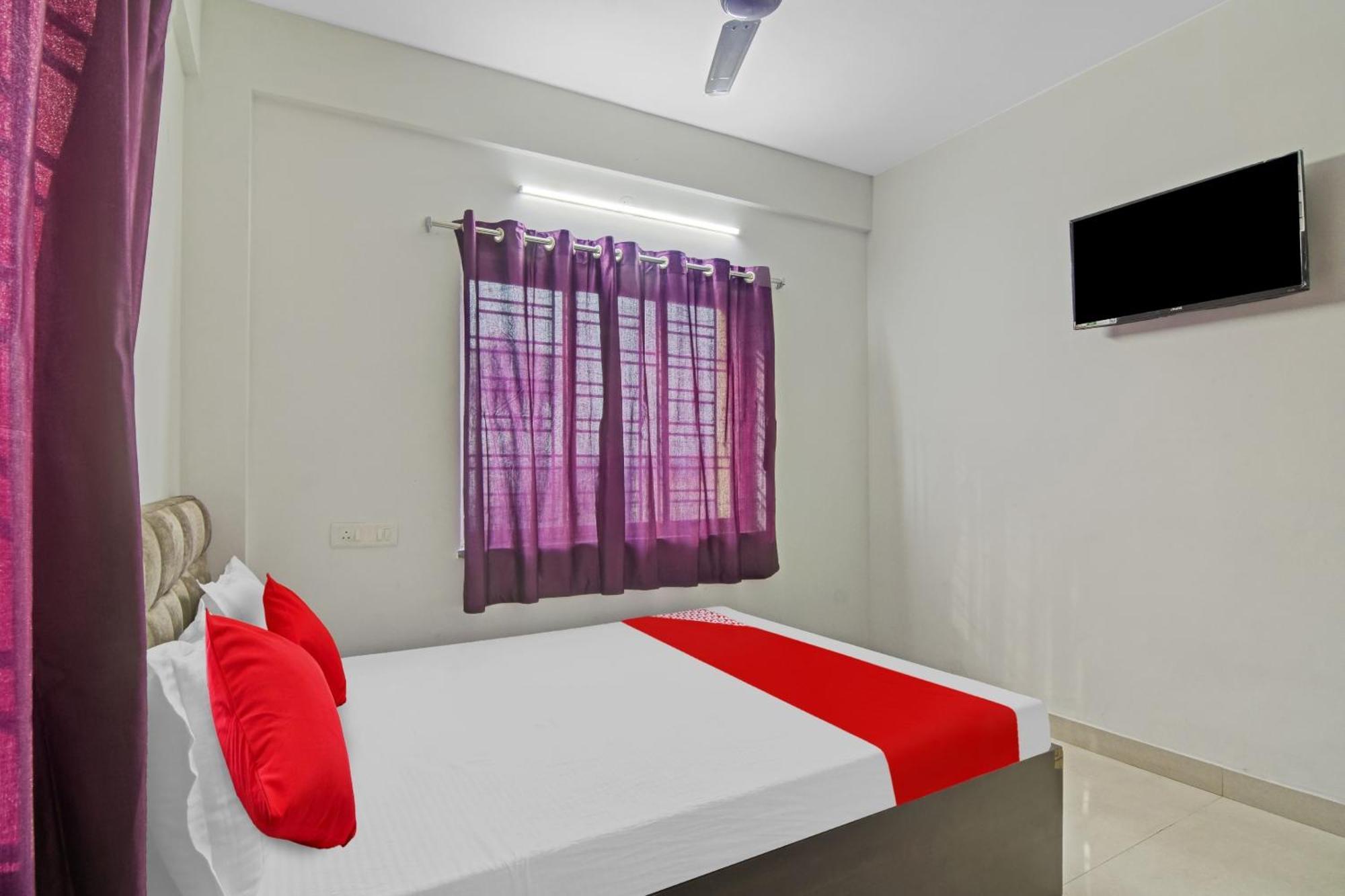Hotel O Royal Residency Калькутта Экстерьер фото