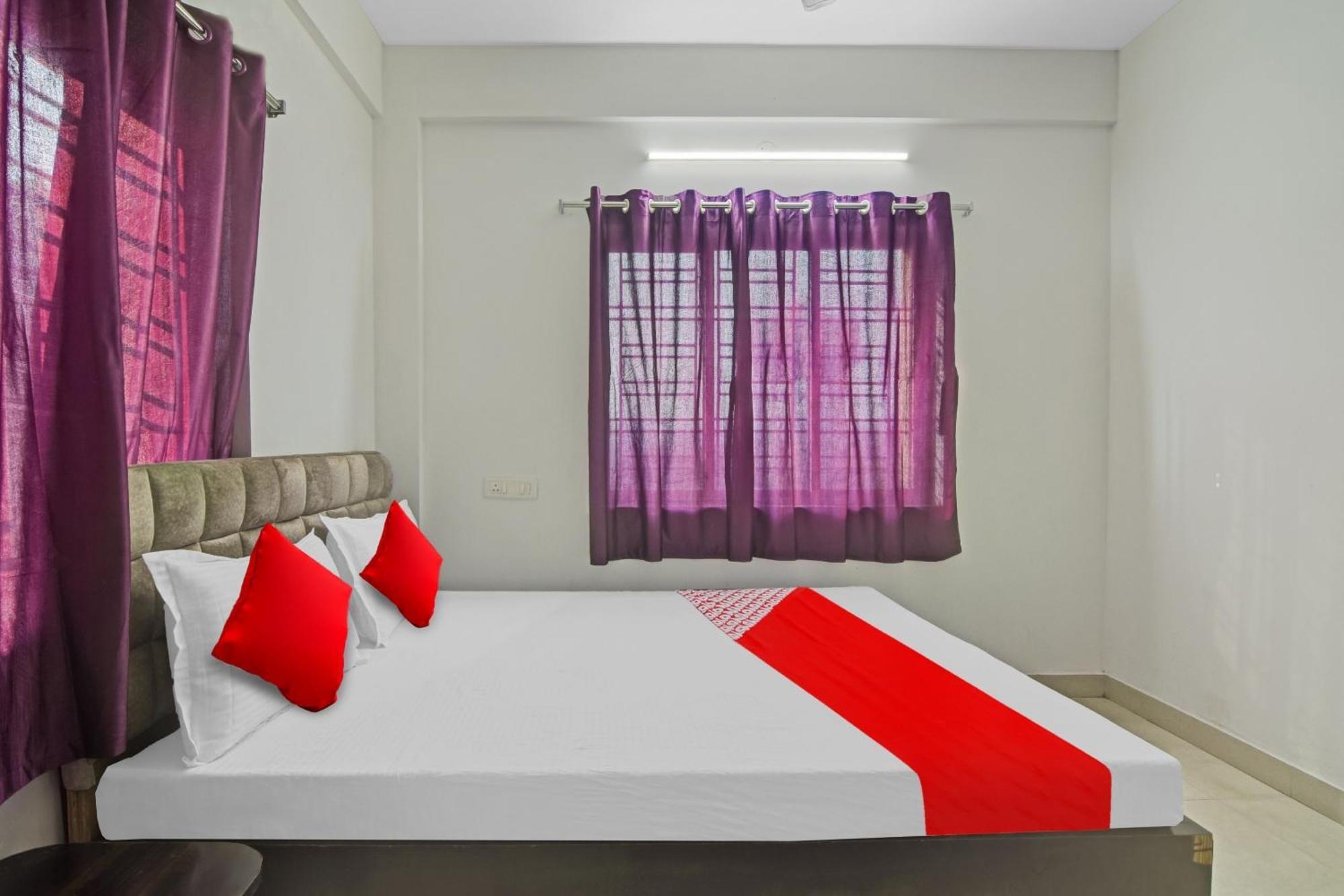 Hotel O Royal Residency Калькутта Экстерьер фото